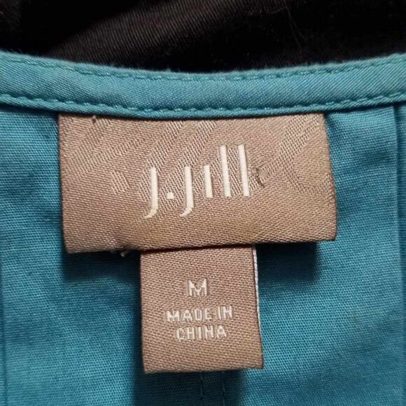 J Jill Blue Cotton Button Down with Pintucks and Pleats size Medium - Picture 9 of 9